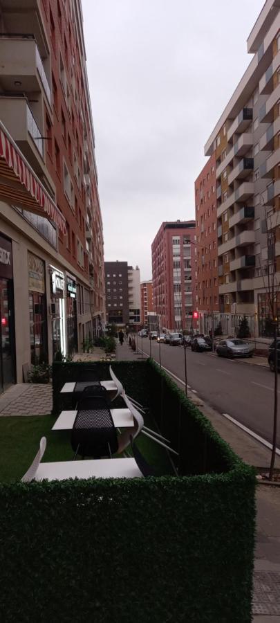 Prishtina Apartments พริสตีนา ภายนอก รูปภาพ