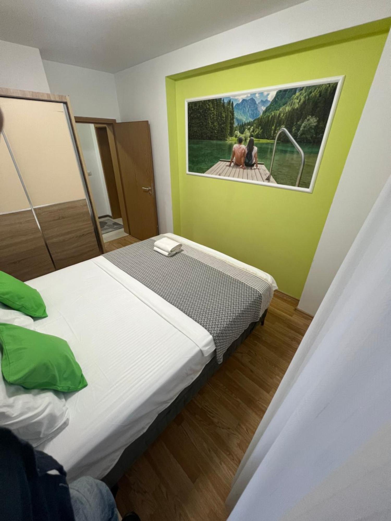 Prishtina Apartments พริสตีนา ภายนอก รูปภาพ