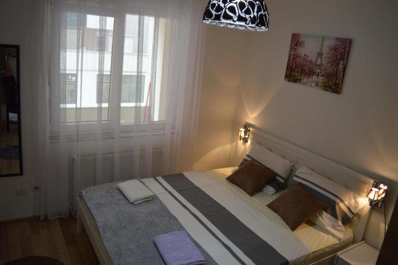 Prishtina Apartments พริสตีนา ภายนอก รูปภาพ